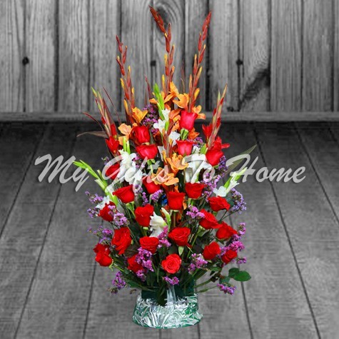 Red Roses and Glads  Basket